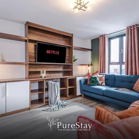 Stunning Five Bedroom Manchester House With Free Parking By Purestay Short Lets & Serviced Accommodation Bagian luar foto